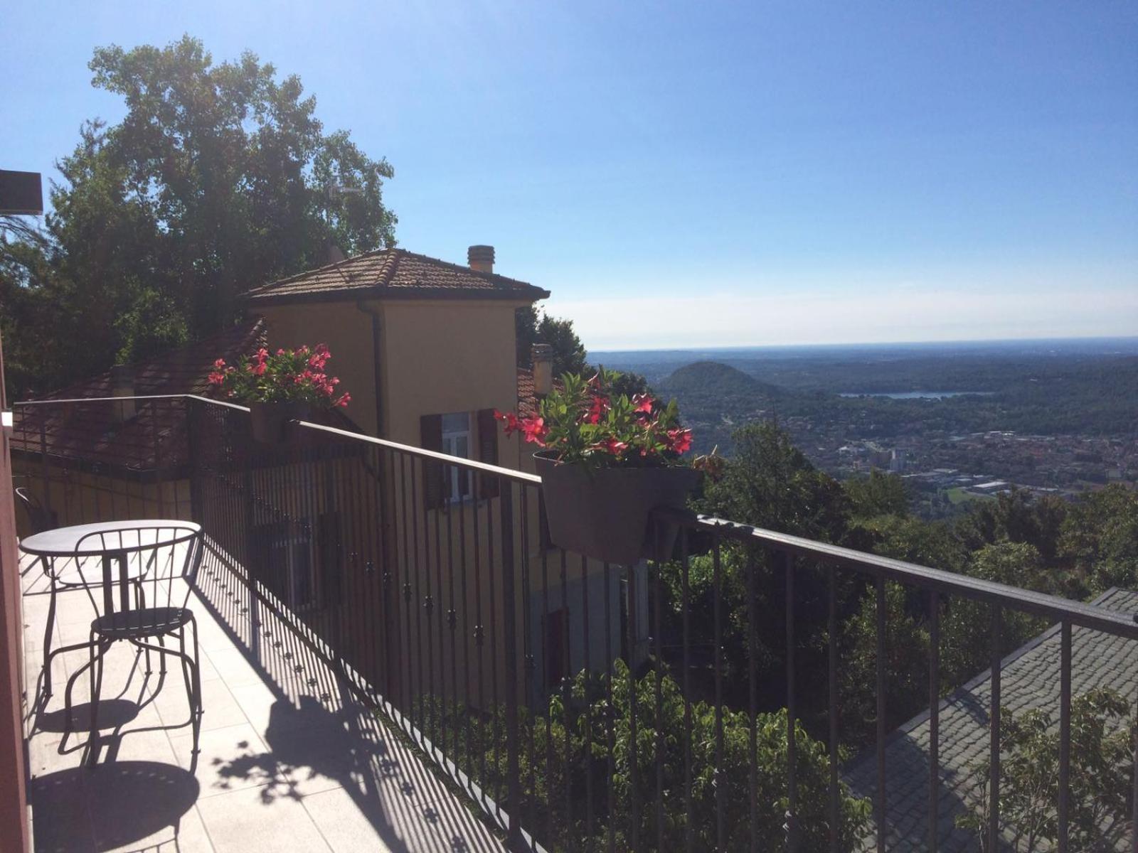 Casa Vacanze Como Brunate Bagian luar foto